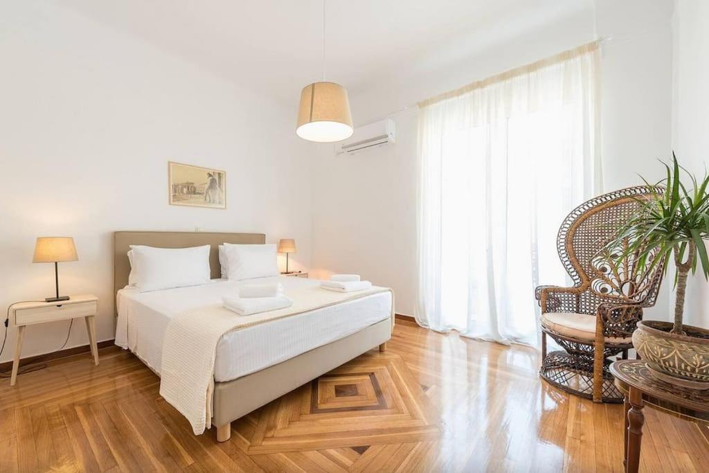 Casa Pamisou Near Attiki Metro Station Apartment Athens Exterior photo